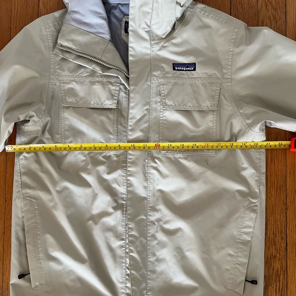 Mens Patagonia Thundercloud waterprooff jacket. Size XS. - Picture 6 of 7